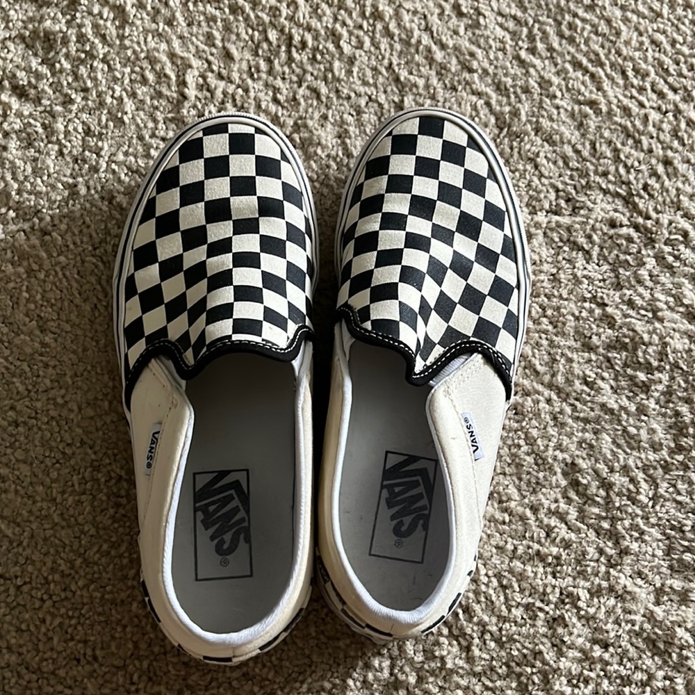 Slip-on checkered Vans